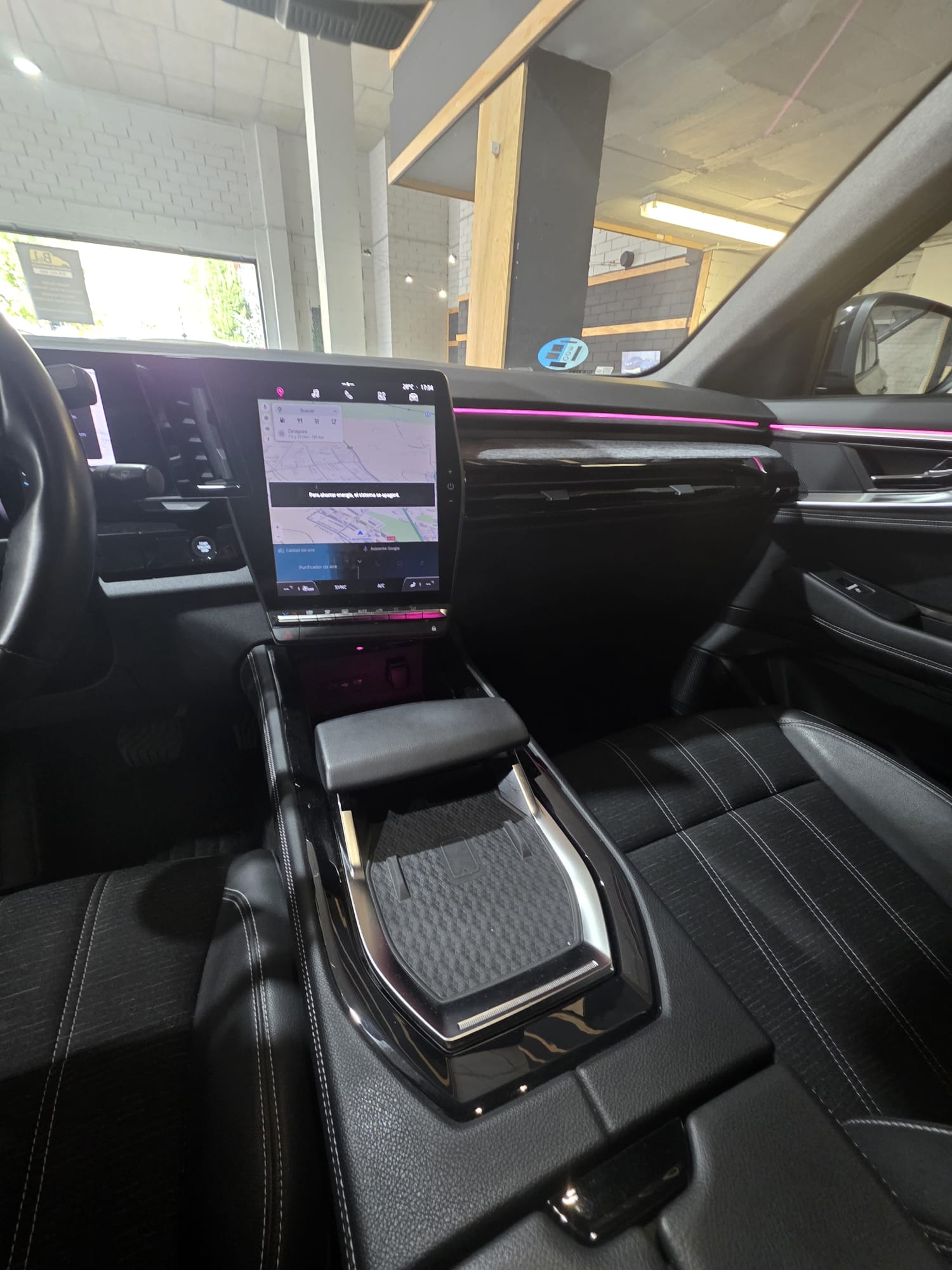 Renault Austral TECHNO E TECH FULL HYBRID 200CV miniatura 5